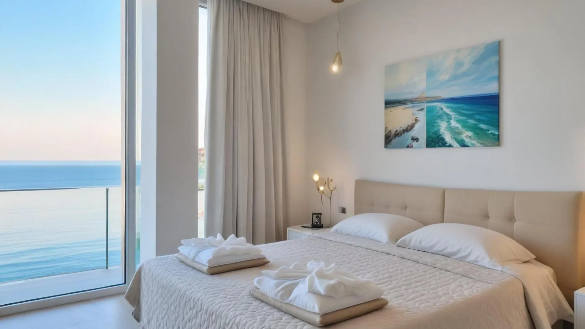 Seaview Luxury Villa Jacuzzi & Pool! 2 Min Beach Protaras
